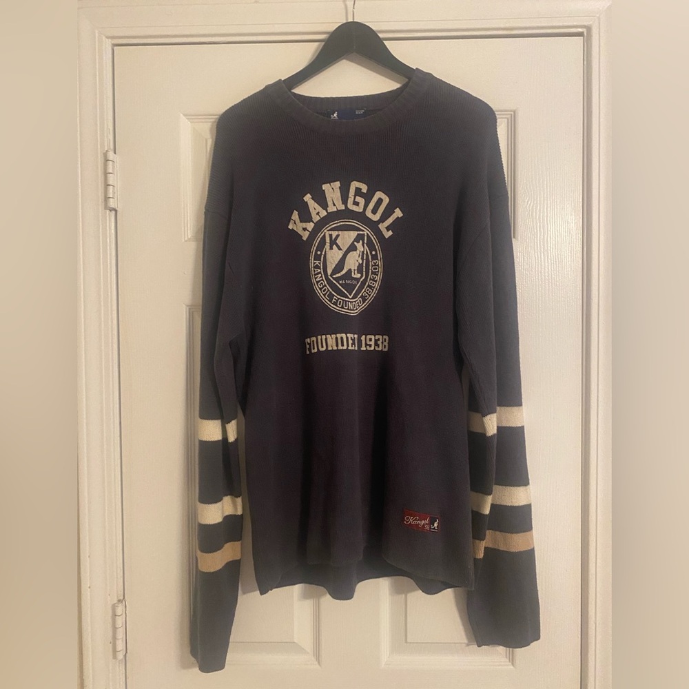 Kangol Blue Sweater with Cream Logo Crest. Men’s. Vintage. Size XL.